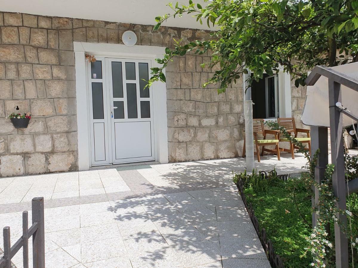 Studio Apartments Ilija Kotor Exteriör bild